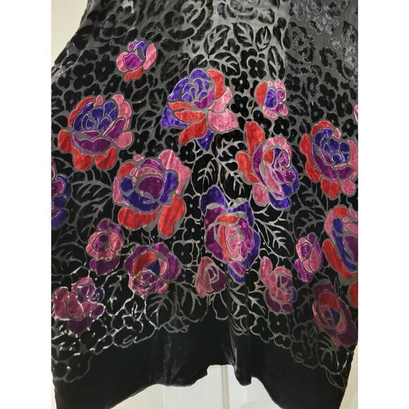 Revolve, Anna Sui Rose Border Burnout Velvet Open Cardigan in Black Multi PS - Picture 8 of 10